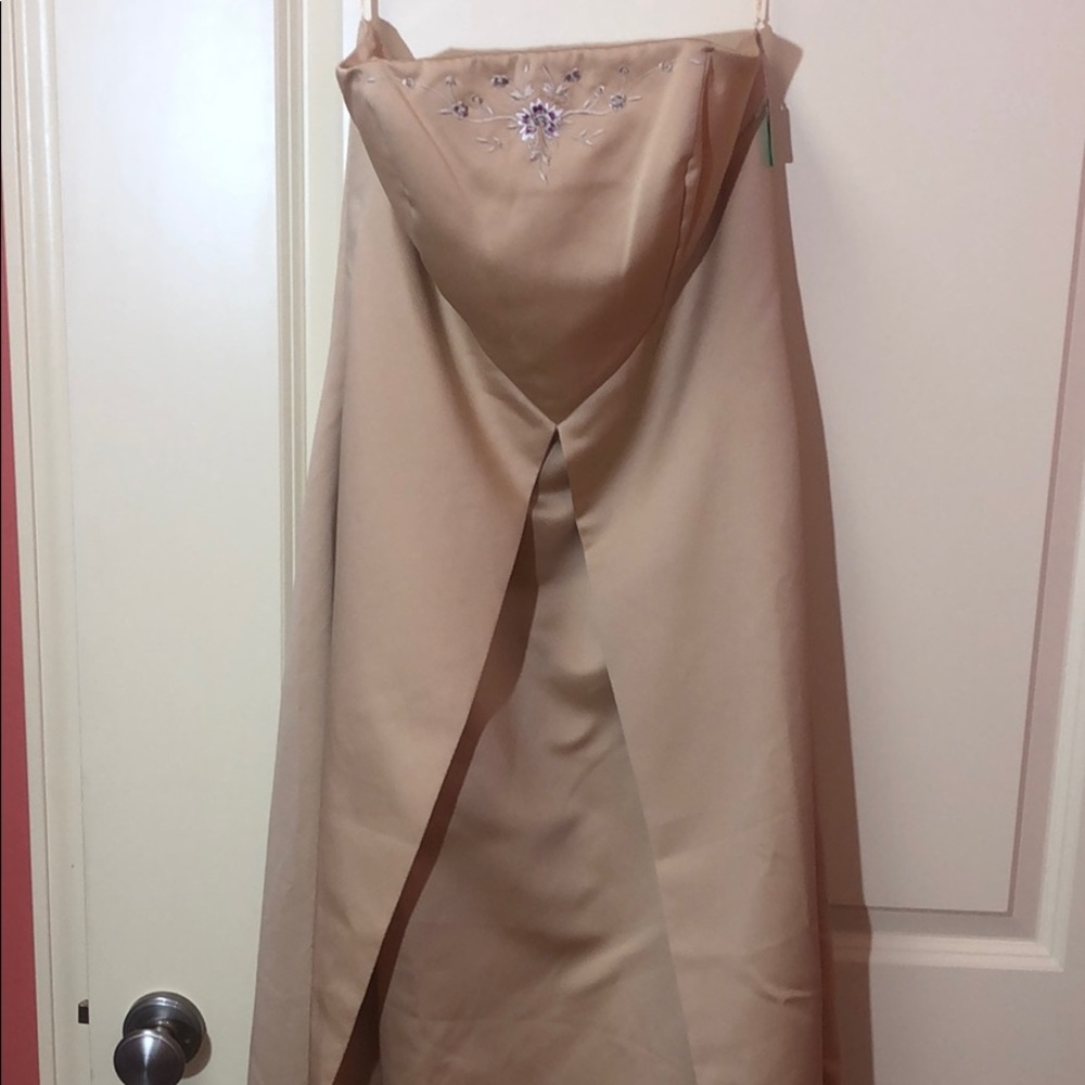 Buttercup Bridesmaids/ Evening Gown/ Maid of Honor